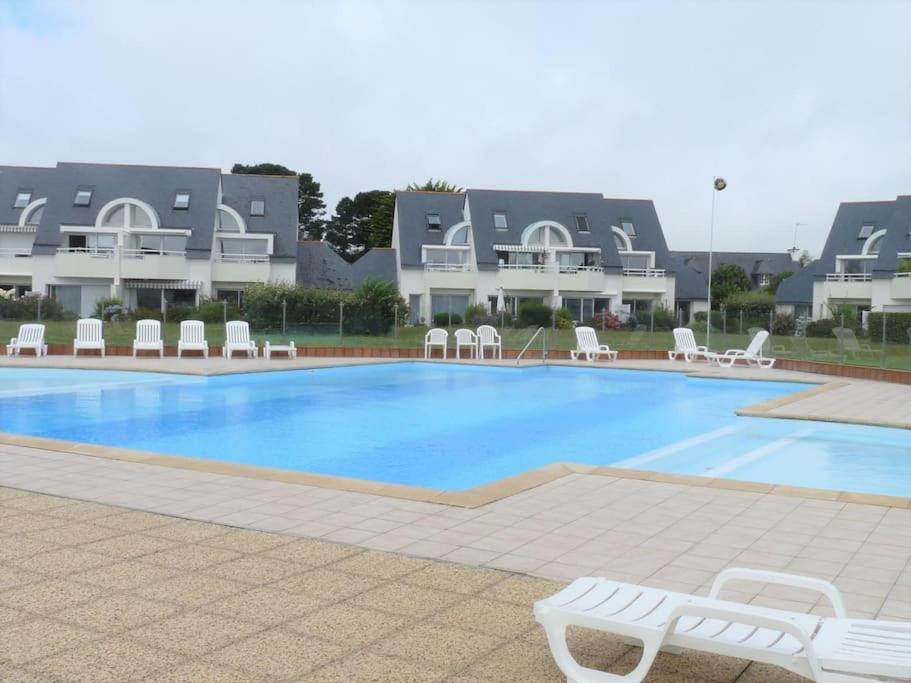 Au Ti Menhir * 2 A 4 Vacanciers * Piscine * Wifi Карнак Екстериор снимка
