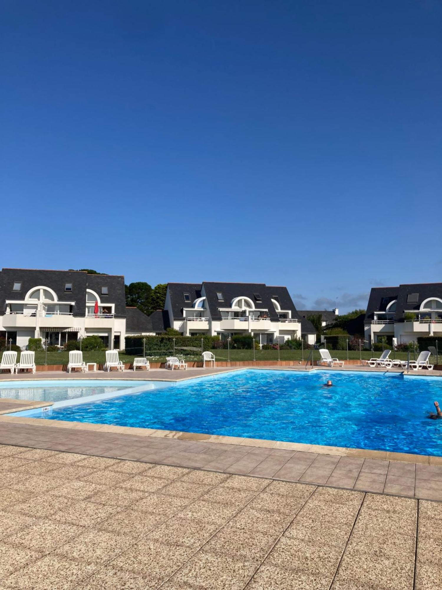 Au Ti Menhir * 2 A 4 Vacanciers * Piscine * Wifi Карнак Екстериор снимка